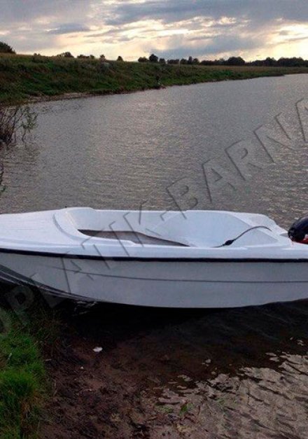 Лодка — длина 3900 мм, ширина 1600 мм