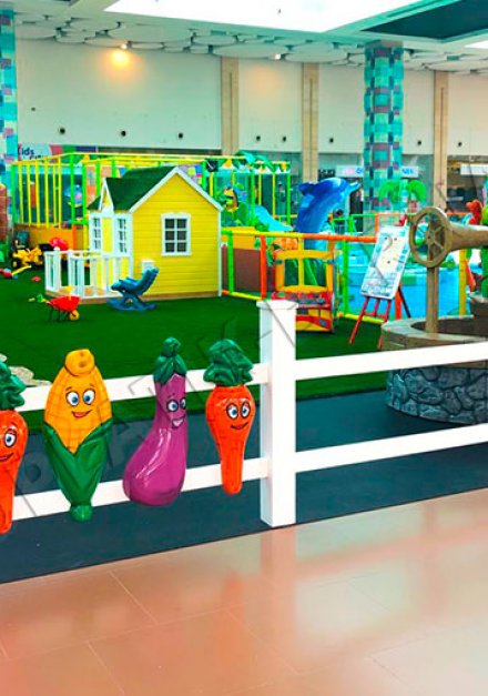 Декоративное тематическое оформление заборов